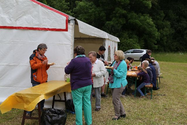 Waldgottesdienst in Fölziehausen