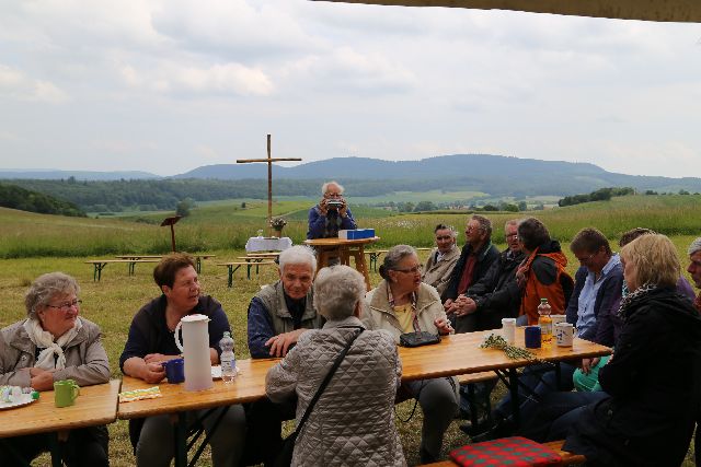 Waldgottesdienst in Fölziehausen