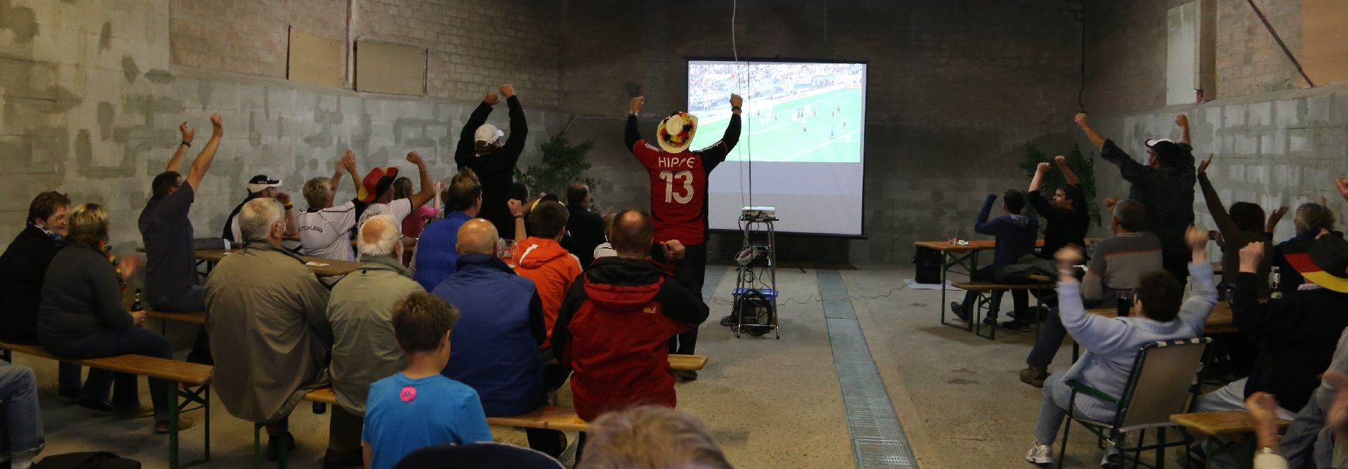 Public Viewing in Weenzen