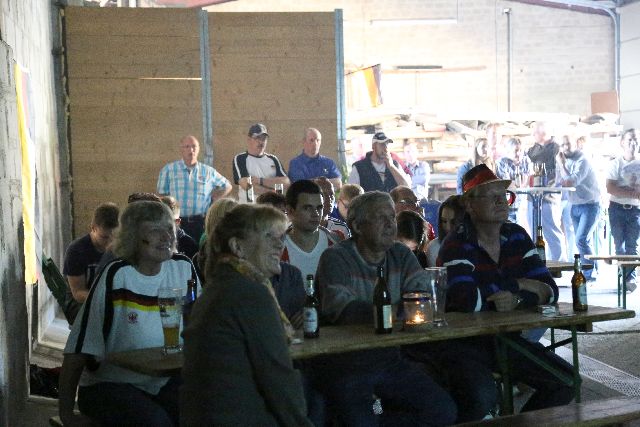 Public Viewing Deutschland - USA in Weenzen