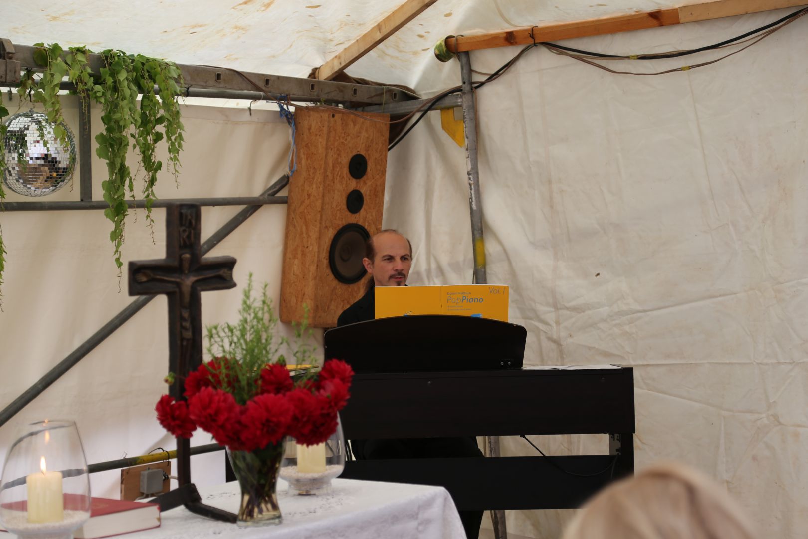 Gottesdienst zum Abschluss des Dorffestes in Fölziehausen.