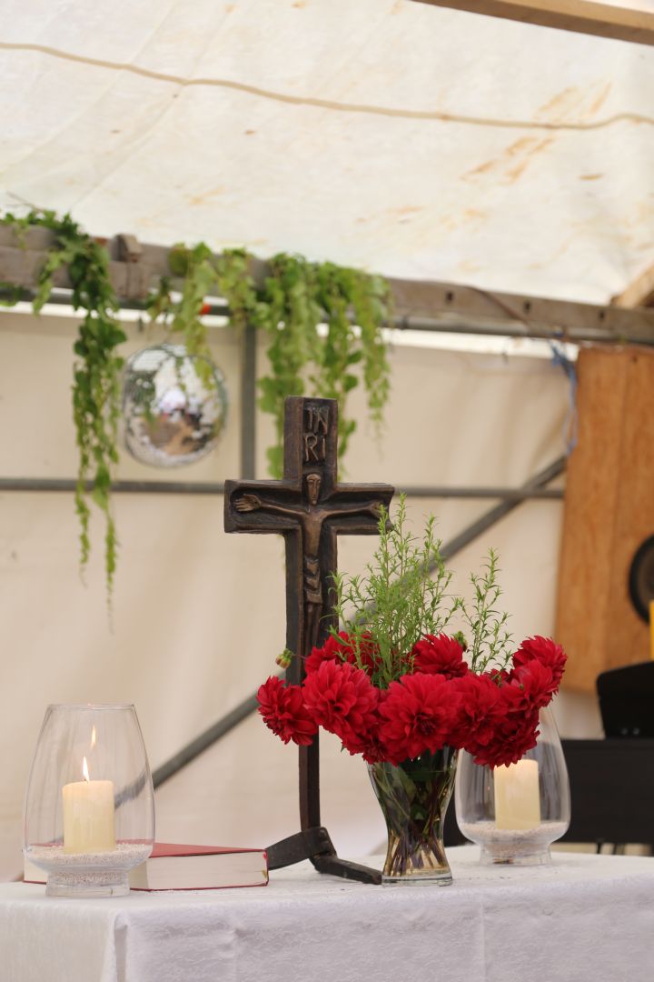 Gottesdienst zum Abschluss des Dorffestes in Fölziehausen.