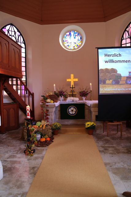 Erntedankgottesdienst mit Begrüßung der Vorkonfirmanden in Weenzen