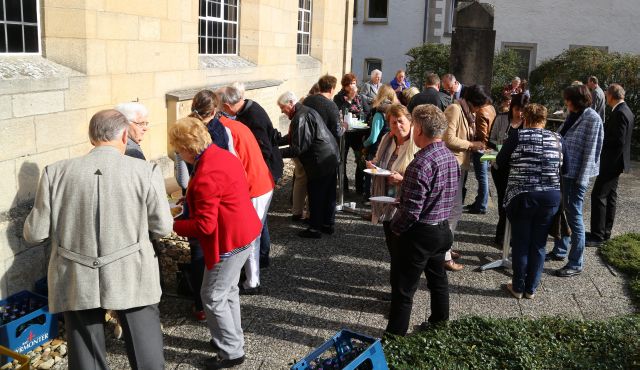 Erntedankgottesdienst mit Begrüßung der Vorkonfirmanden in Weenzen