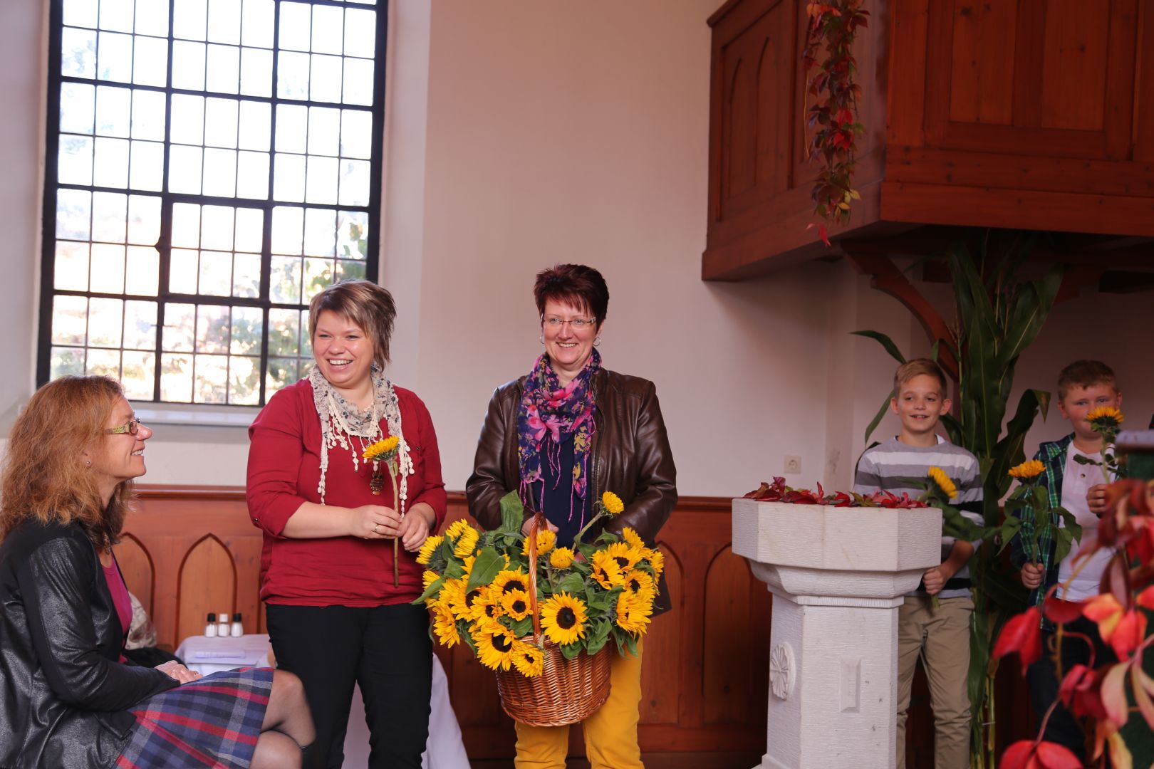 Erntedankgottesdienst mit Begrüßung der Vorkonfirmanden in Weenzen