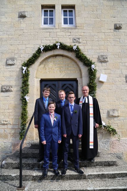 Konfirmation in der St. Franziskuskirche zu Coppengrave