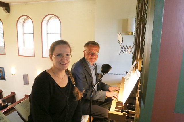 Juliane Krueger singt in der St. Franziskuskirche