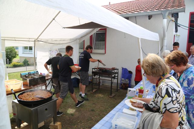 Gottesdienst zum Abschluss des Dorffestes in Fölziehausen.