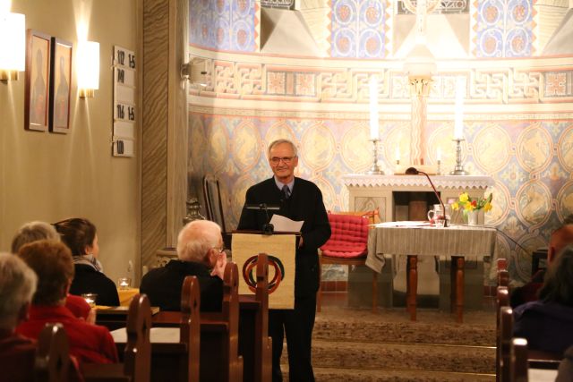 Lesung mit Klaus-Dieter Makarowski in der St. Franziskuskirche