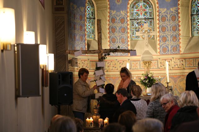 Beichtgottesdienst zur Konfirmation in der St. Franziskuskirche