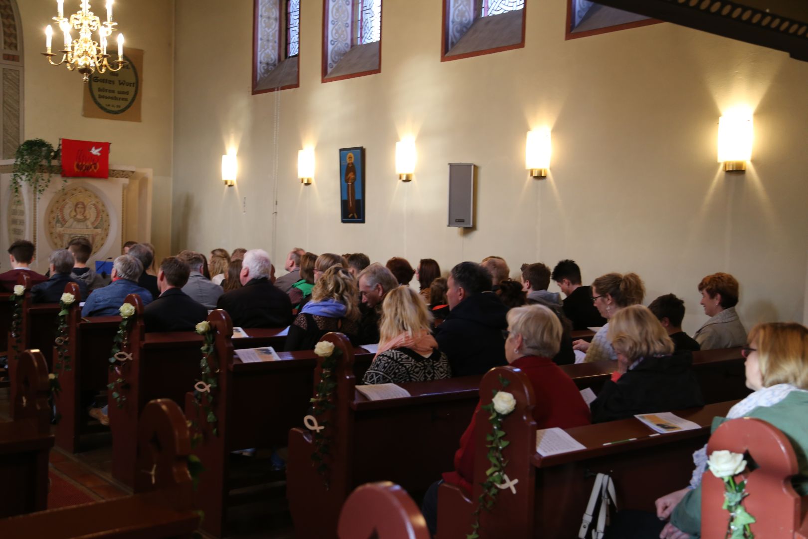 Beichtgottesdienst zur Konfirmation in der St. Franziskuskirche