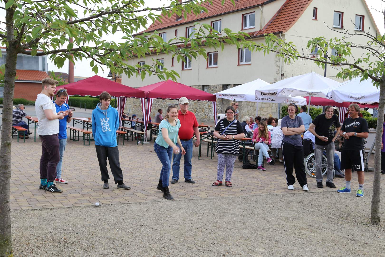 Team "Kirche" nimmt am Boule-Tunier teil