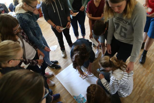 Konfirmanden besuchen die Lobetalarbeit e.V. in Altencelle