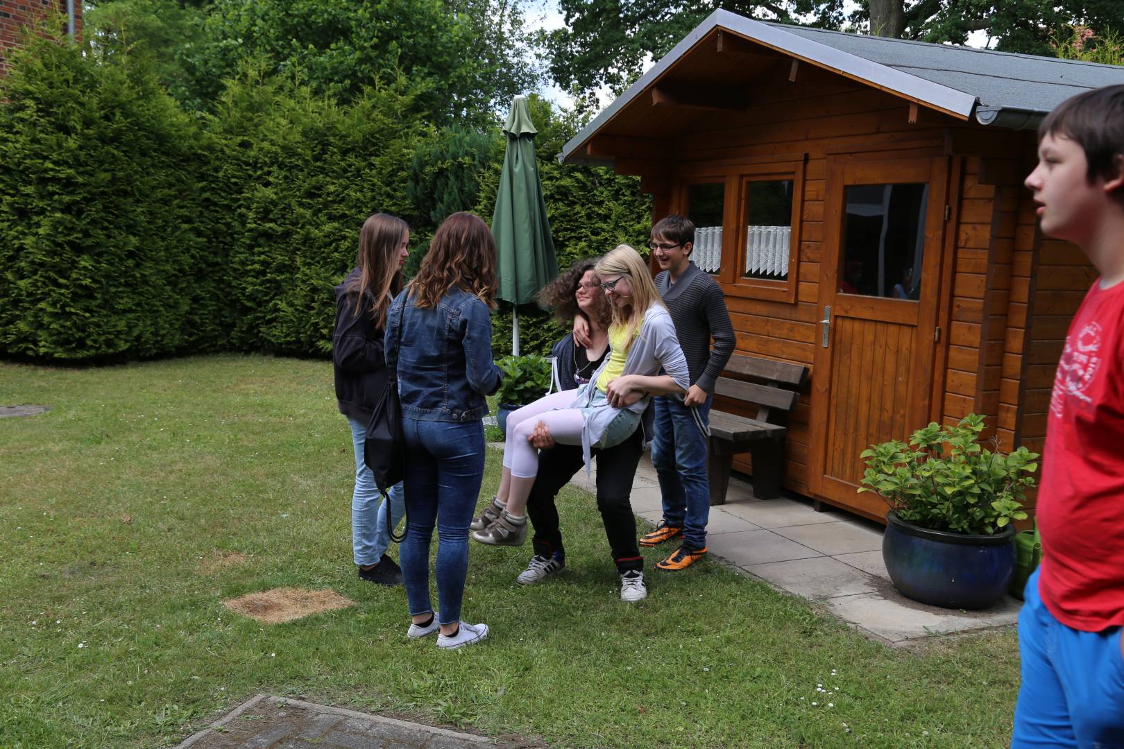 Konfirmanden besuchen die Lobetalarbeit e.V. in Altencelle