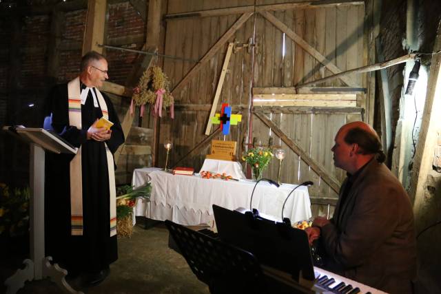 Ökumenisches Erntedankfest in Capellenhagen