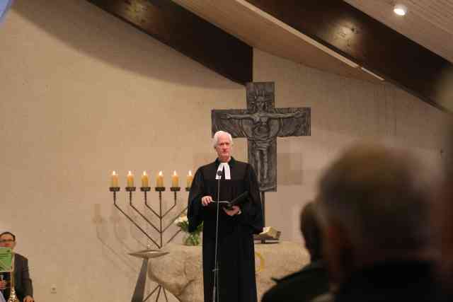 Vorbereitung des Vorstellungsgottesdienst der Konfirmanden in Krelingen