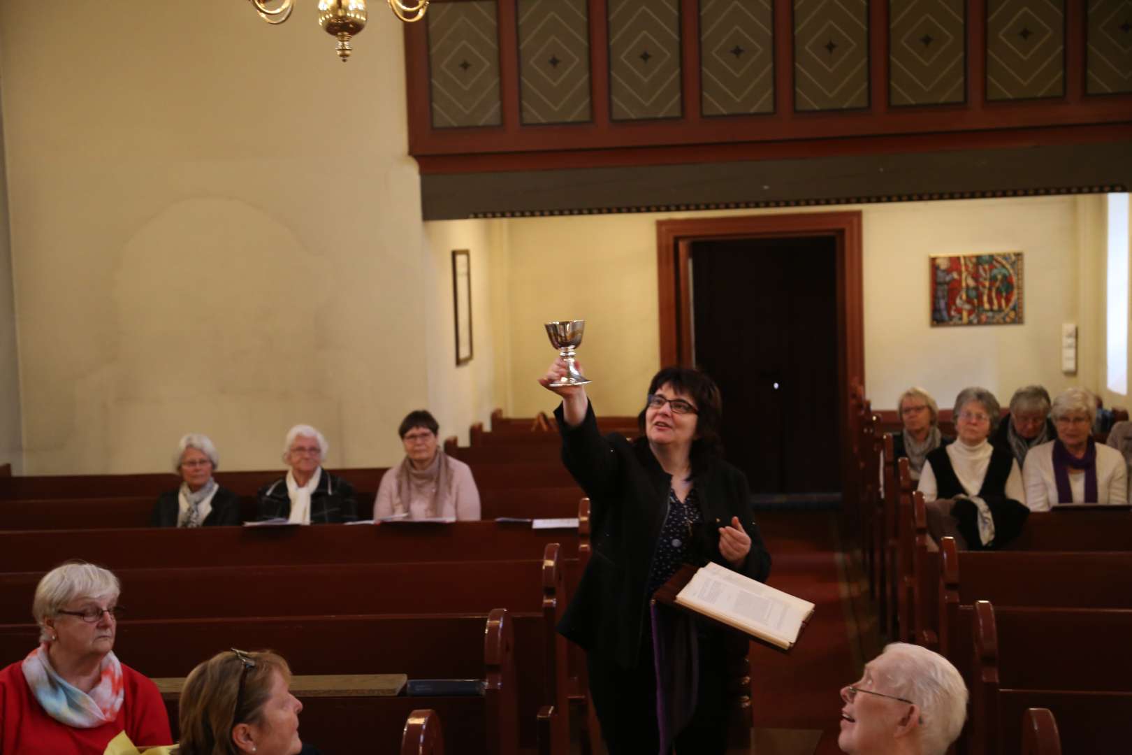 Tischabendmahl am Gründonnerstag in der St. Franziskuskirche