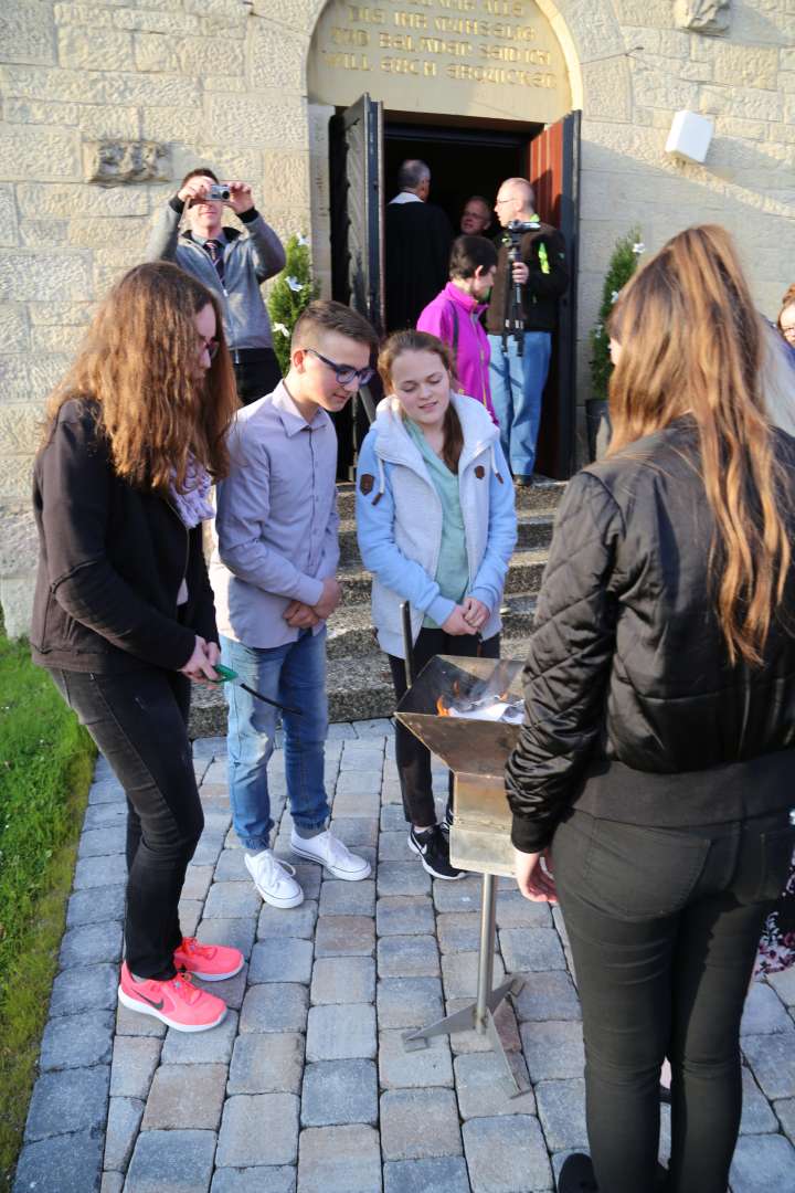 Beichtgottesdienst zur Konfirmation in der St. Franziskuskirche