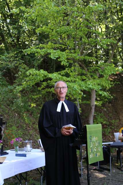 Mittsommergottesdienst am Leineberglandbalkon