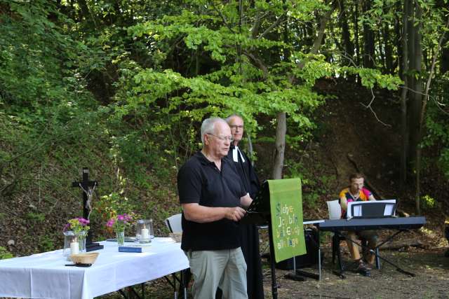 Mittsommergottesdienst am Leineberglandbalkon