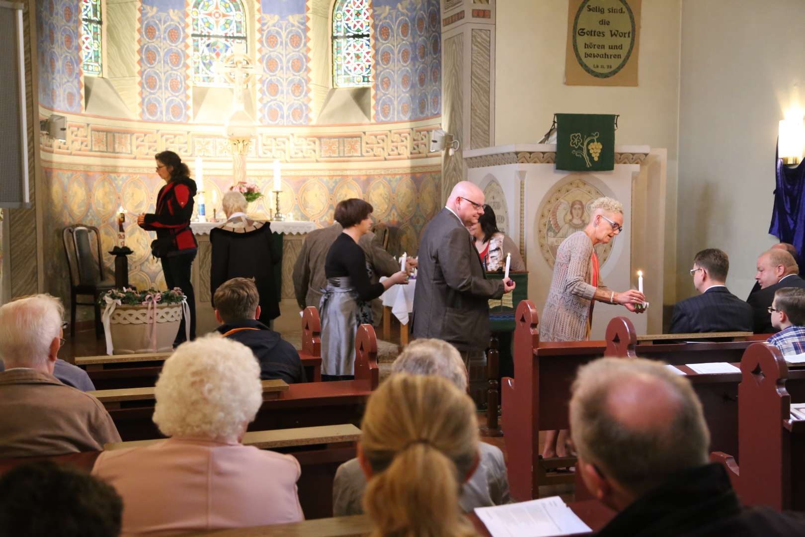 Tauferinnerung mit Taufe von Mia Hauptmann in der Sommerkirche in Coppengrave