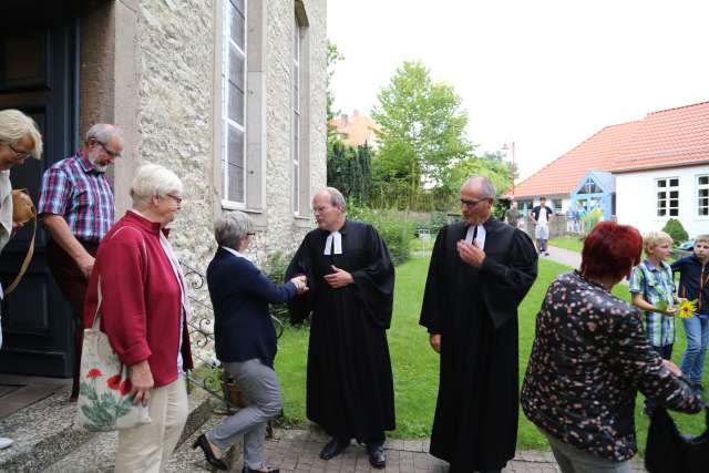 Begrüßung der Vorkonfirmanden, Einführung der Pastoren, Sommerfest