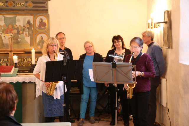 Konzert des Kleinen Chors zur 400 Jahrfeier der Kapelle in Lübbrechtsen