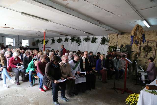 Ökumenisches Erntedankfest in Fölziehausen