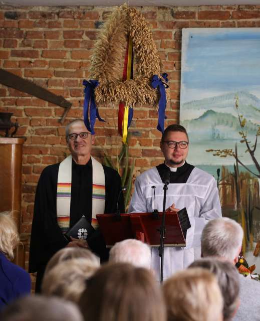 Ökumenisches Erntedankfest in Fölziehausen