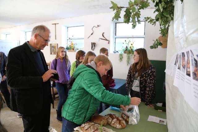 Ökumenisches Erntedankfest in Fölziehausen