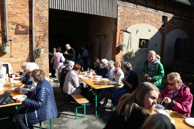 Ökumenisches Erntedankfest in Fölziehausen