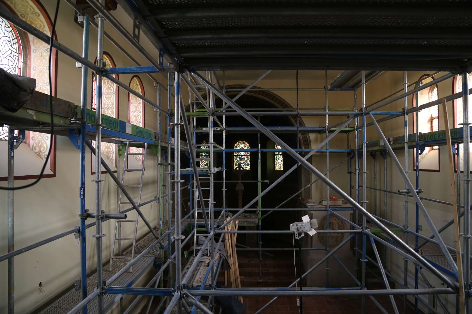 Tag 117: Restaurierungsarbeiten mit Gerüst abgeschlossen