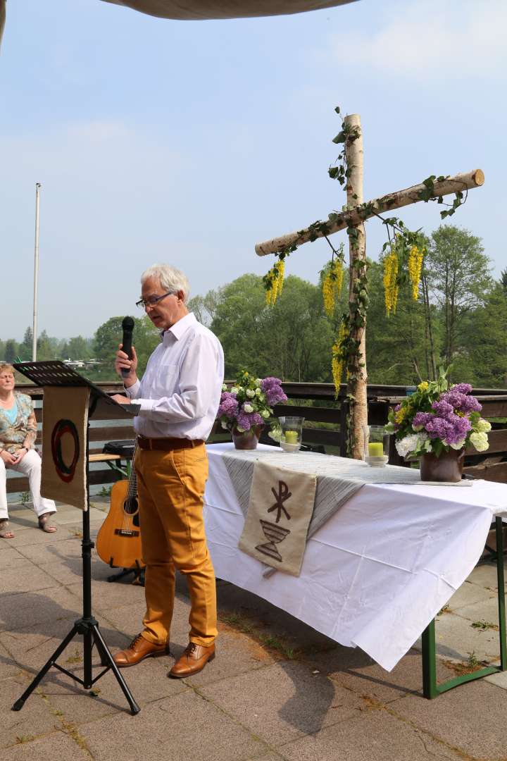 Gottesdienst zu Himmelfahrt am Humboldtsee