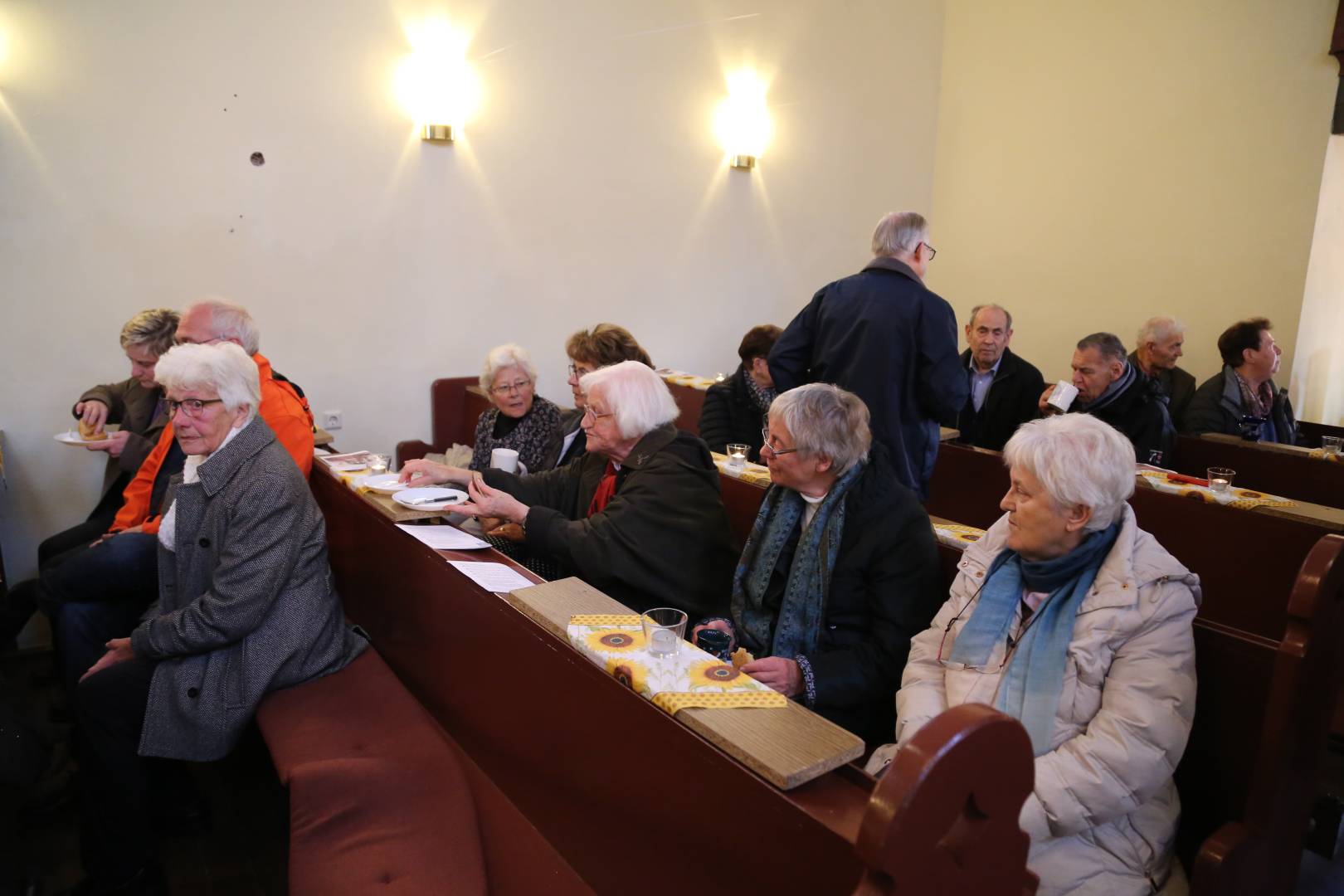 Weihe der St. Franziskuskirche nach der Renovierung durch Superintendentin Henking