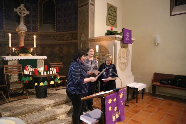 Lichtergottesdienst in Coppengrave und 1. Türchen