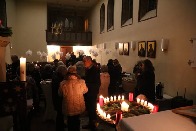 Lichtergottesdienst in Coppengrave und 1. Türchen