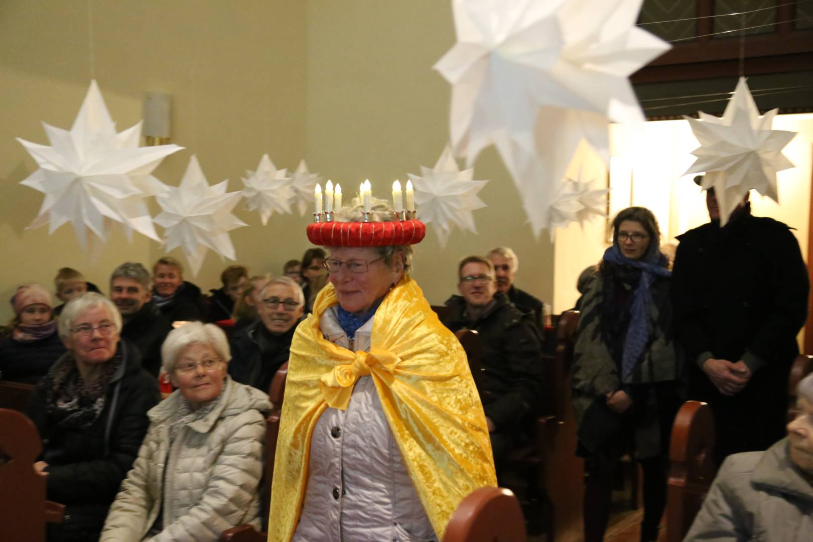 Lichtergottesdienst in Coppengrave und 1. Türchen