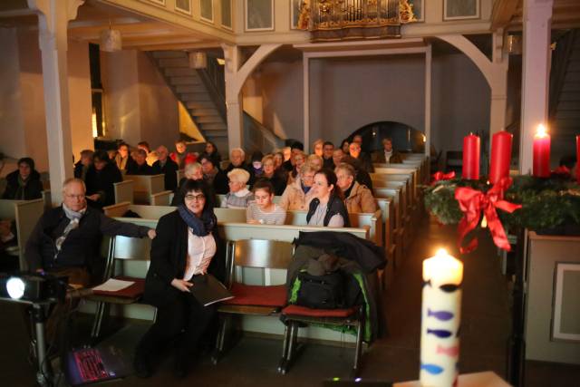 2. Türchen im Lichtergottesdienst in Duingen