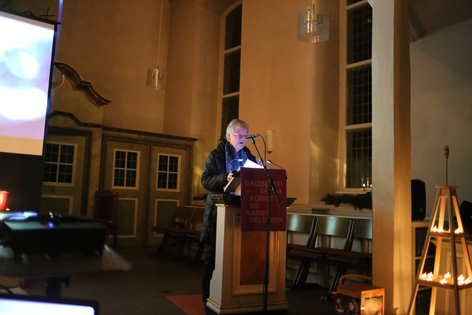 2. Türchen im Lichtergottesdienst in Duingen