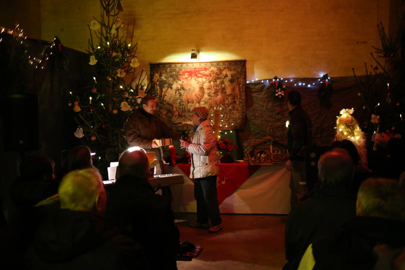 Scheunengottesdienst in Coppengrave - 16. Türchen geöffnet