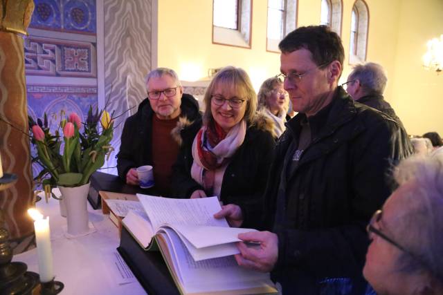 Präsentation der "Handschriftlichen Lutherbibel"