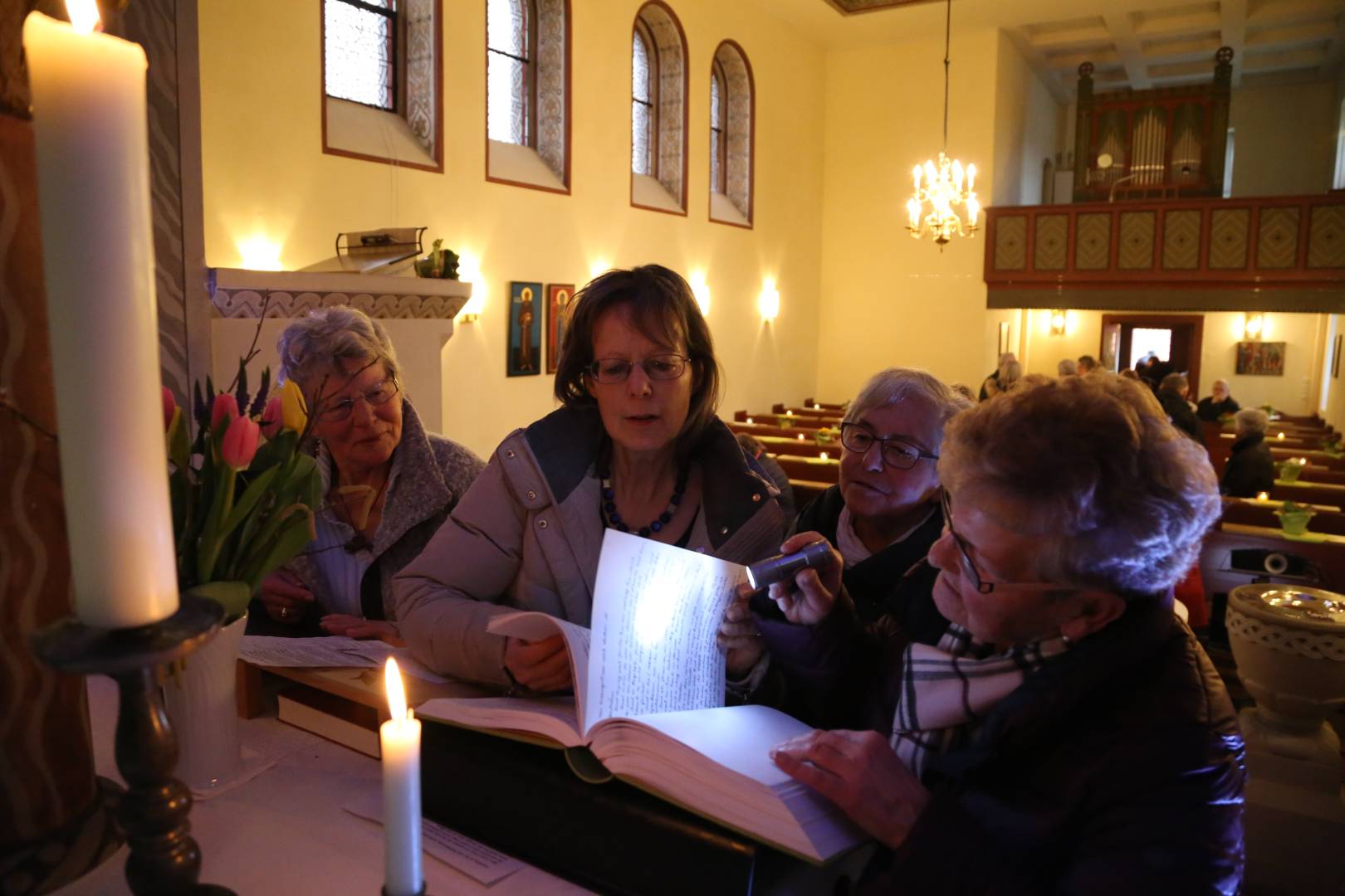 Präsentation der "Handschriftlichen Lutherbibel"