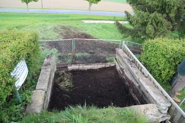 Arbeitseinsatz auf dem Friedhof Capellenhagen