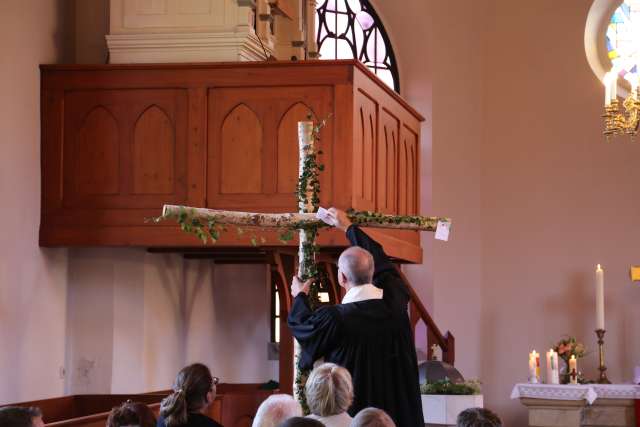 Abendmahlsgottesdienst der Konfirmanden in Weenzen