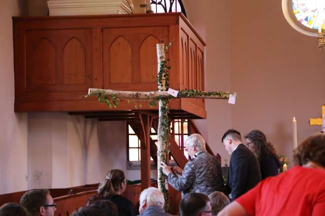 Abendmahlsgottesdienst der Konfirmanden in Weenzen