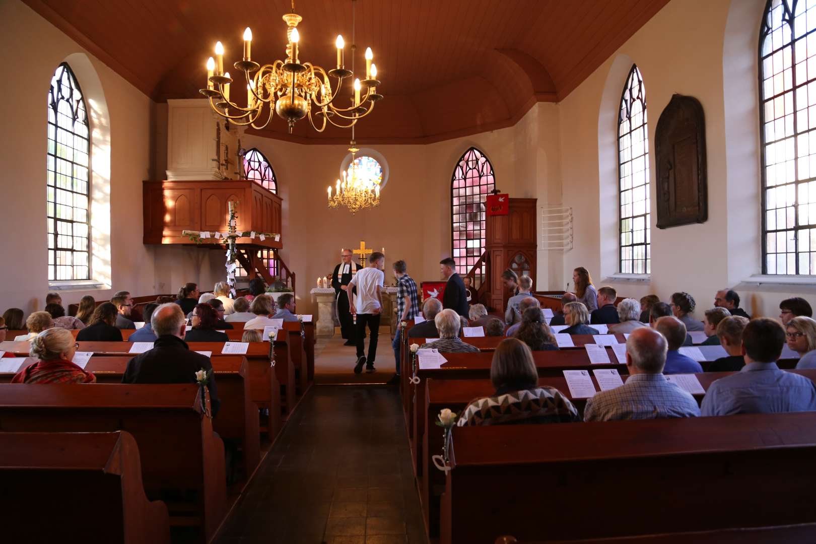 Abendmahlsgottesdienst der Konfirmanden in Weenzen