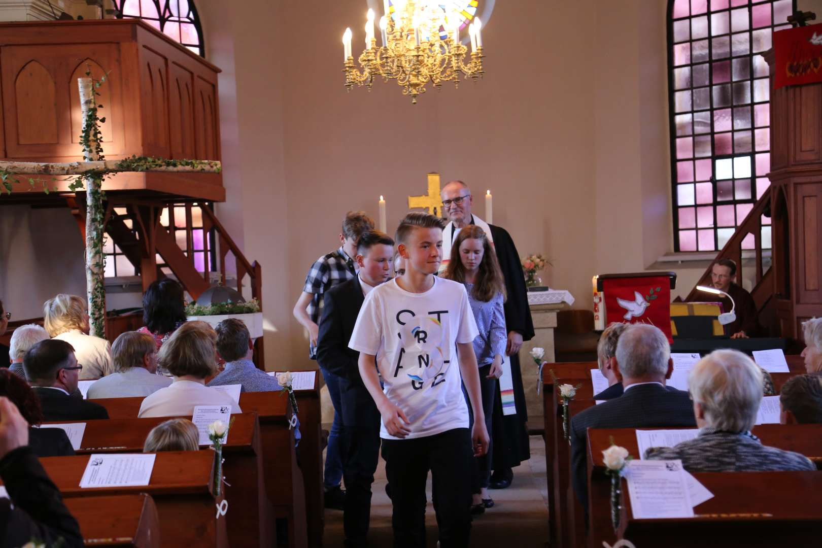 Abendmahlsgottesdienst der Konfirmanden in Weenzen