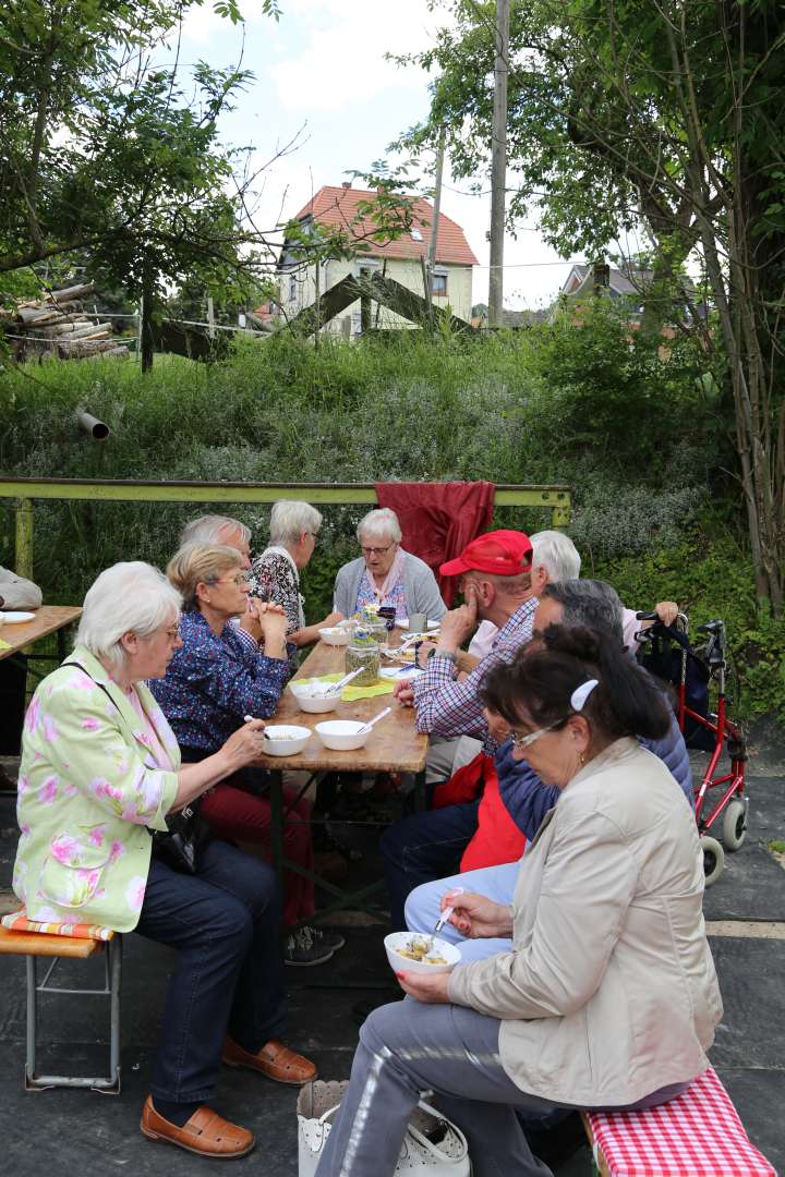 Ökumenischer Pfingstgottesdienst im Reitstall