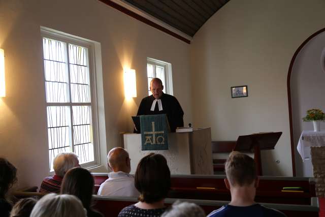 3, Sommerkirche unterwegs zu den Quellen in Fölziehausen