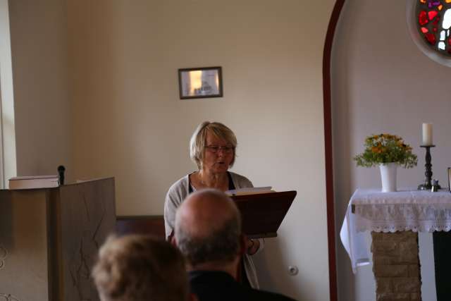 3, Sommerkirche unterwegs zu den Quellen in Fölziehausen